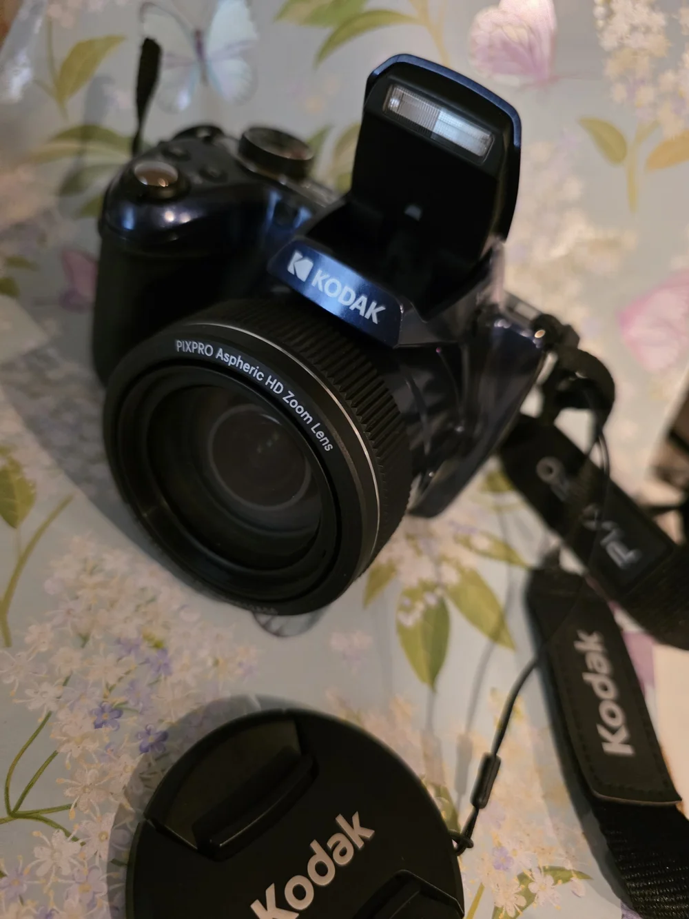 Kodak Black Digital Camera with Black Lens